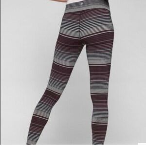 Athleta Expanse leggings – size M